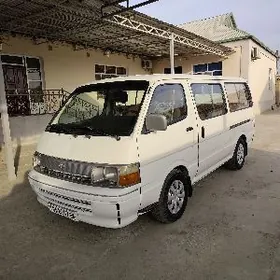 Toyota Hiace 1998