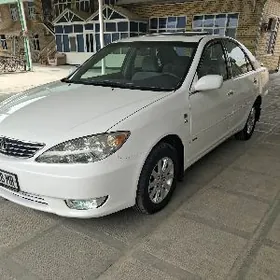 Toyota Camry 2003