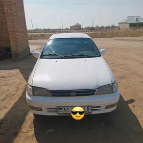 Toyota Corona 1992