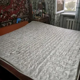 матрас пружинный