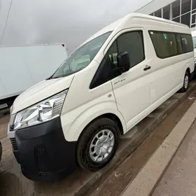 Toyota Hiace 2025