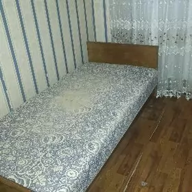 кровать односпальная