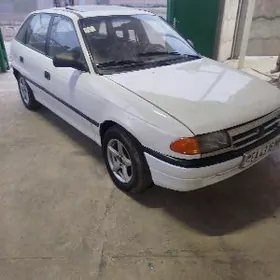 Opel Astra 1992