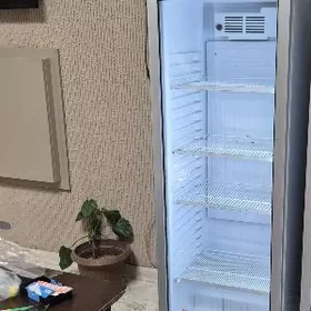 ugur Witirina Holodilnik