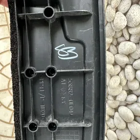 Highlander kryl plasmas 2012