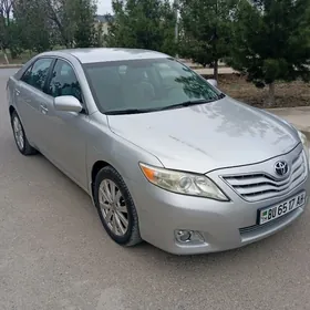 Toyota Camry 2010
