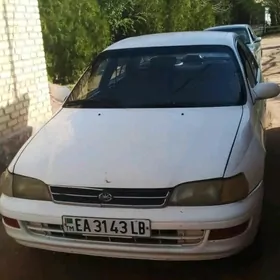 Toyota Corona 1992