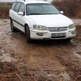 Opel Omega 1996