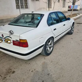 BMW 525 1990