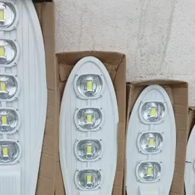 prožektor projektor прожектор