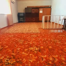 ARENADA KREÝNE JAÝ.