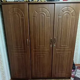 Продаётся шифанер!