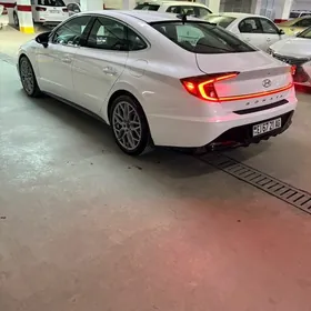 Hyundai Sonata 2021