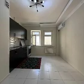 SATLYK MIR 7/2 MOSKOWSKIÑ UGRY