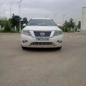 Nissan Pathfinder 2013