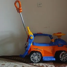 продам детскую машинку