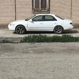 Toyota Camry 1997