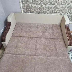 Satlyk Diwan Akardion