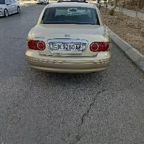 Kia Amanti 2004