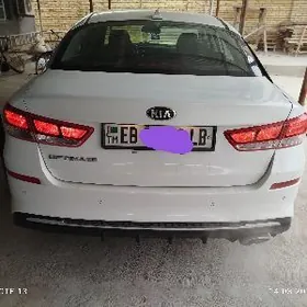 Kia Optima 2019
