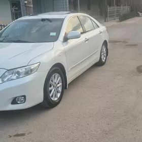 Toyota Camry 2011