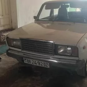 Lada 2107 2005