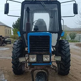 MTZ 80 2000
