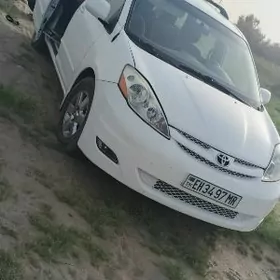 Toyota Sienna 2007