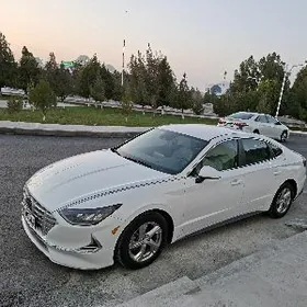 Hyundai Sonata 2021