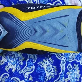 hokkey oynayanlar ucin tirsekl