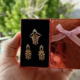 kumus gyzyl cayylan komplekt