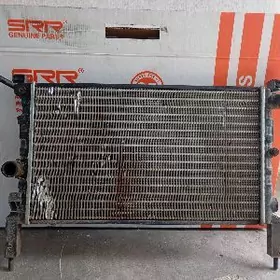 Radiator Opel Vektra raboçiý