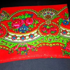 Платок шерстяной с люрексом, Япония. Новый.