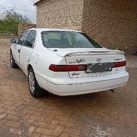 Toyota Camry 1998