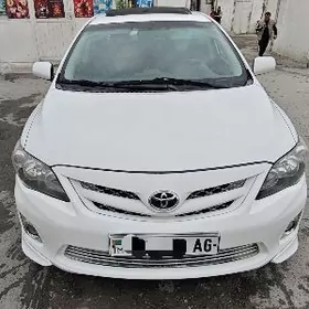 Toyota Corolla 2011