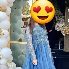 Вечернее платье