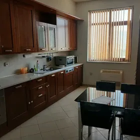 Аренда 3 ком элитка нефти-газ