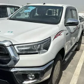 Toyota Hilux 2025