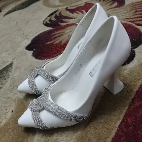 туфли, кроссовки, эпилятор