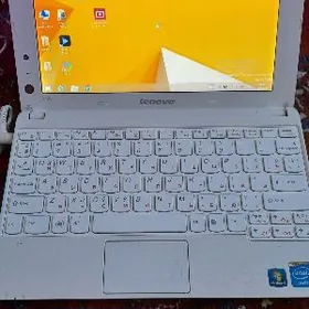 Lenovo satlyk