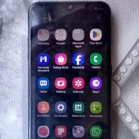 SAMSUNG a01