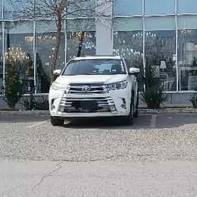 Toyota Highlander 2017