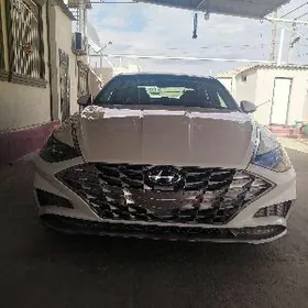 Hyundai Sonata 2021