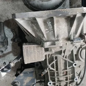 Nissan Versa karopka