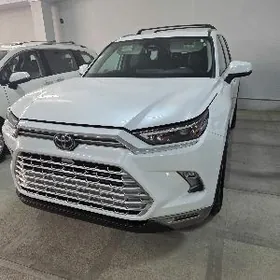 Toyota Grand Highlander 2023