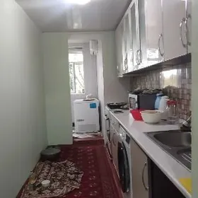 2komnat 6mkr 2etaz satlyk