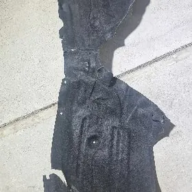 Highlander 2021 podkrylnik