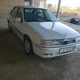 Opel Vectra 1990