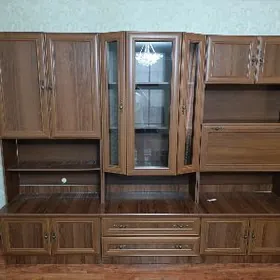 Стенка в гостинную