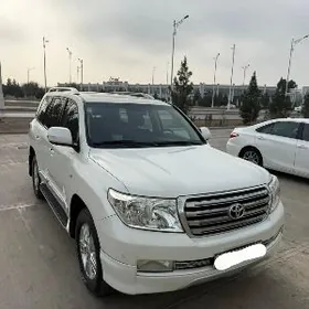 Toyota Land Cruiser 2010